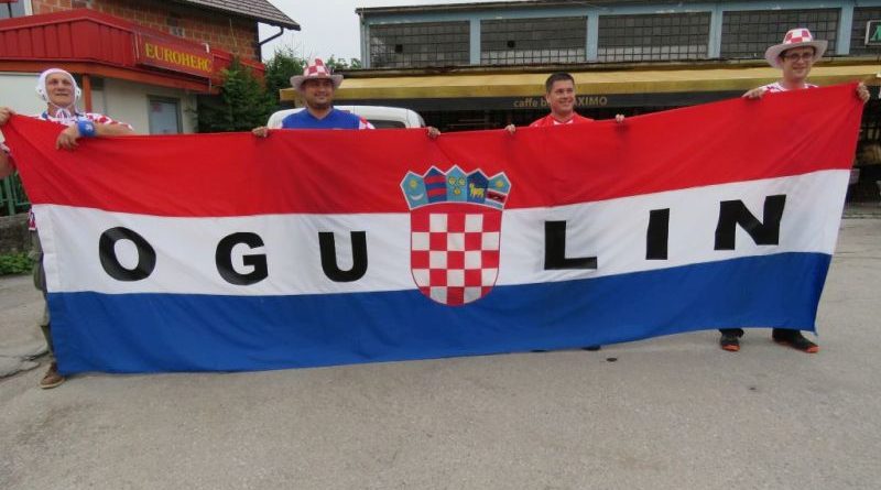 Pogledajte kako je hrvatska zastava od 100 metara razvijena na Trgu pobjede! Pogledajte kako je hrvatska zastava od 100 metara razvijena na Trgu pobjede!