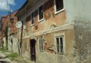Čak 77 posto derutnih zgrada u karlovačkoj jezgri je u privatnom vlasništvu – ako ih ne sruše ili ne zaštite prolaznike to će učiniti Grad i poslati vlasnicima račun Čak 77 posto derutnih zgrada u karlovačkoj jezgri je u privatnom vlasništvu – ako ih ne sruše ili ne zaštite prolaznike to će učiniti Grad i poslati vlasnicima račun