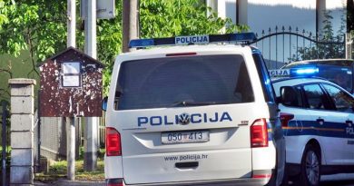 Kazne i za kućne tulume? Okupi li se više od 10 ljudi, svakom prijeti kazna, doznali smo iznose Kazne i za kućne tulume? Okupi li se više od 10 ljudi, svakom prijeti kazna, doznali smo iznose